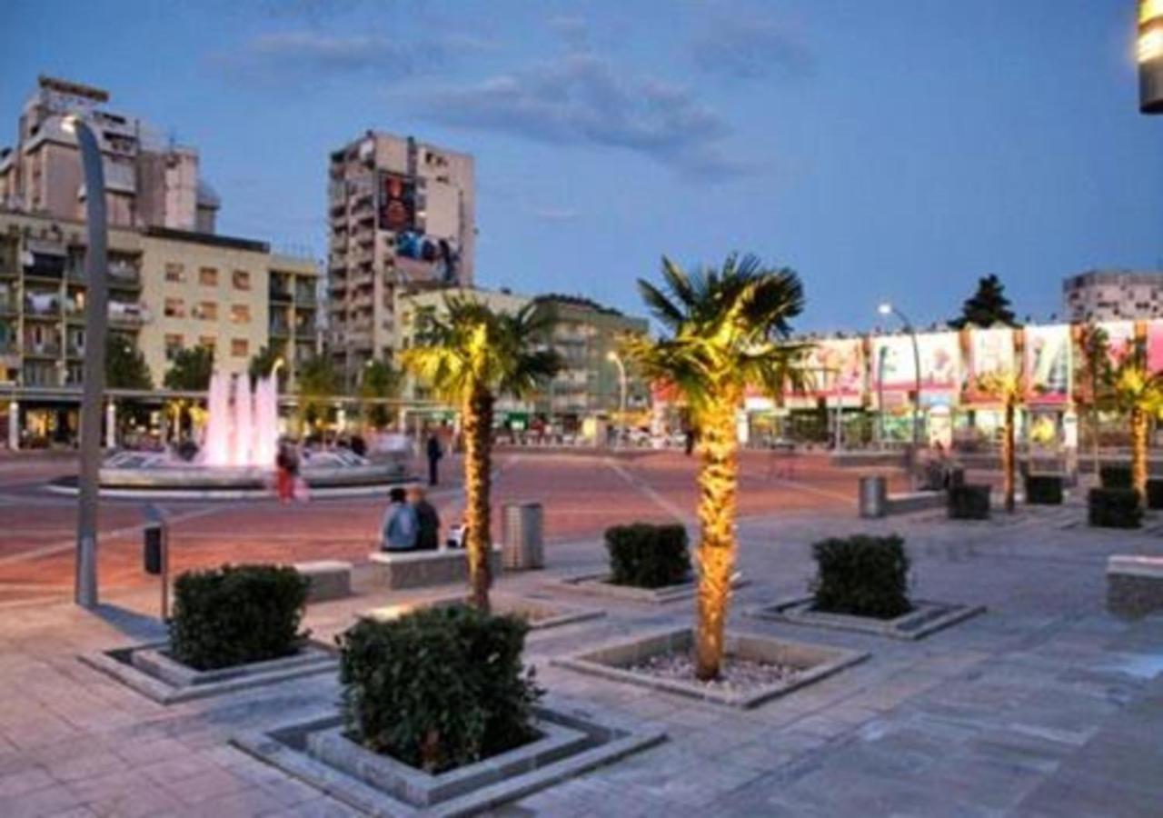 Apartment Heart Of Podgorica Exterior foto